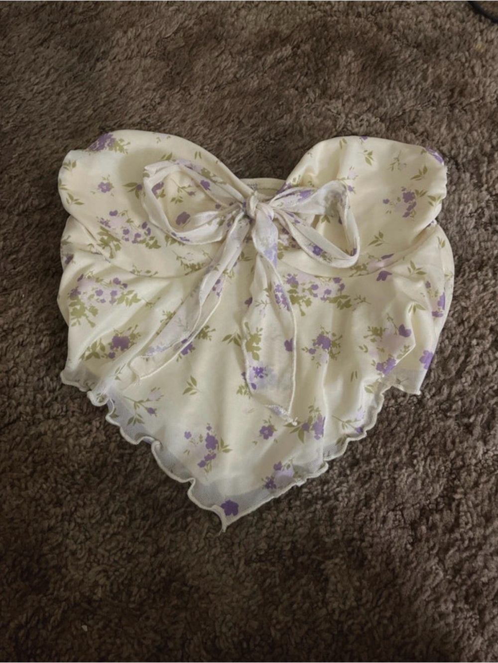 Heart-Shaped Tie-Front Floral Crop Top in Cream and Lavender